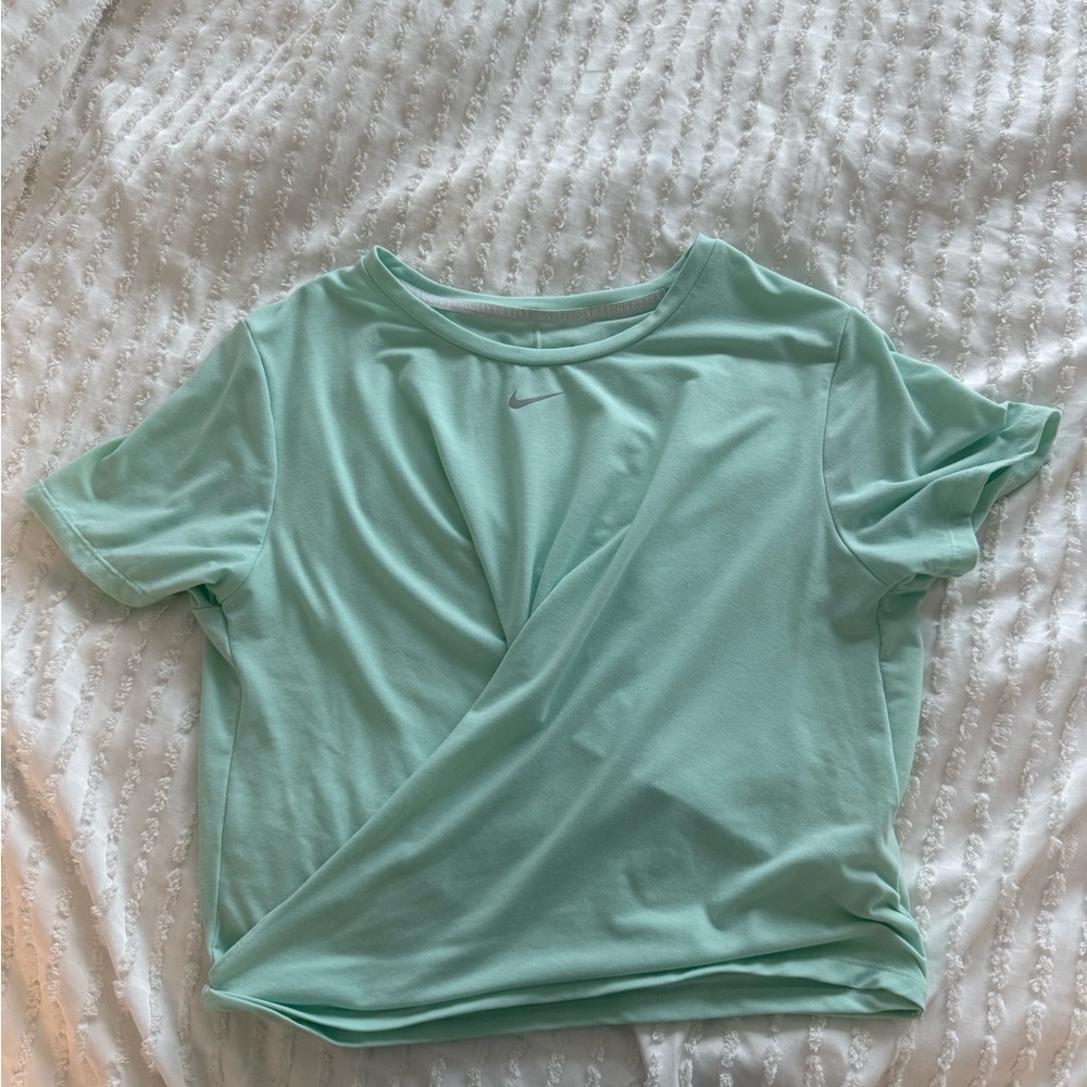Nike Women's Short Sleeve Tee